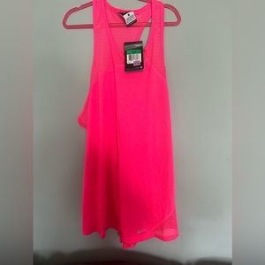 Hot pink Nike xl dry fit top
